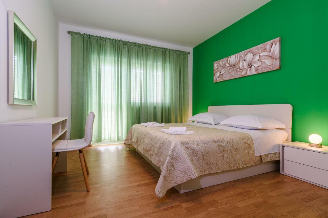 Accommodation Mamut Trogir Ngoại thất bức ảnh