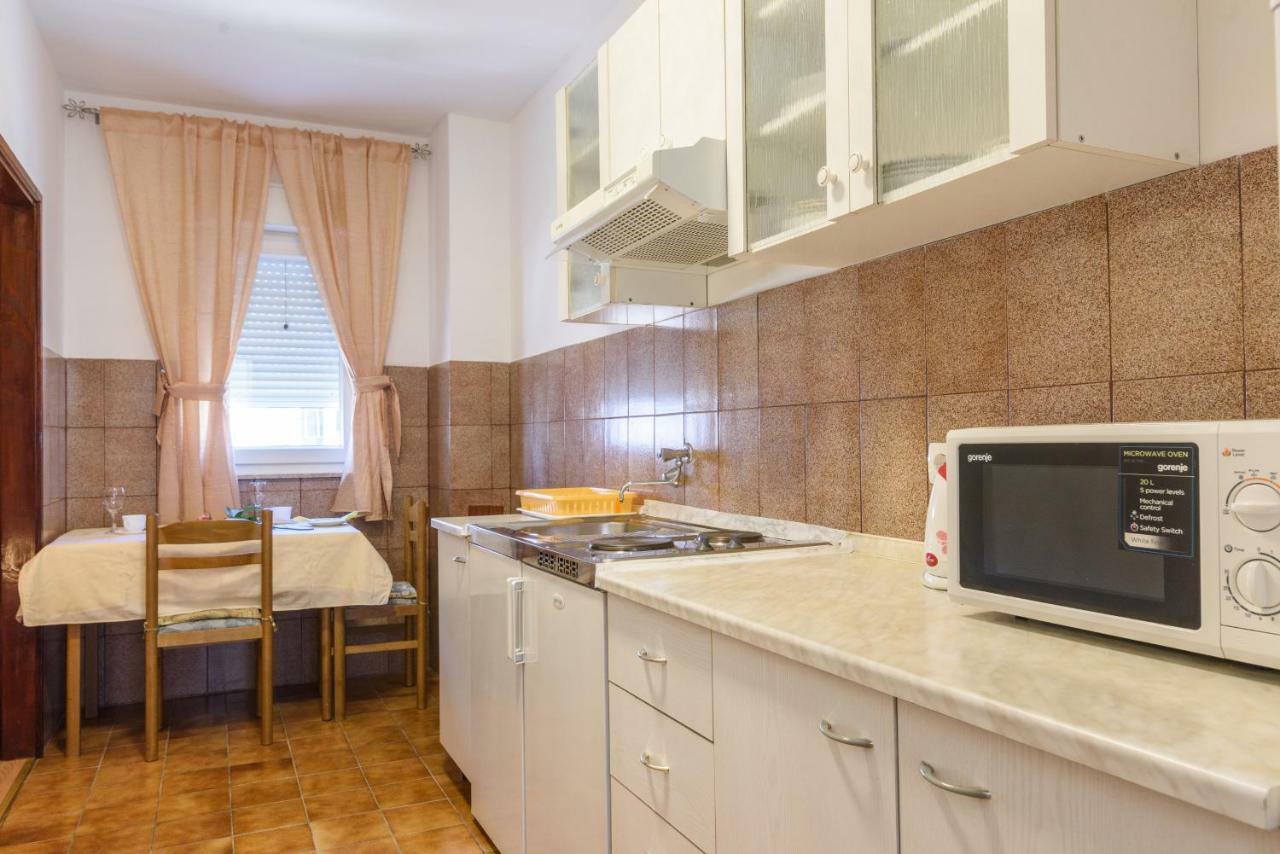 Accommodation Mamut Trogir Ngoại thất bức ảnh
